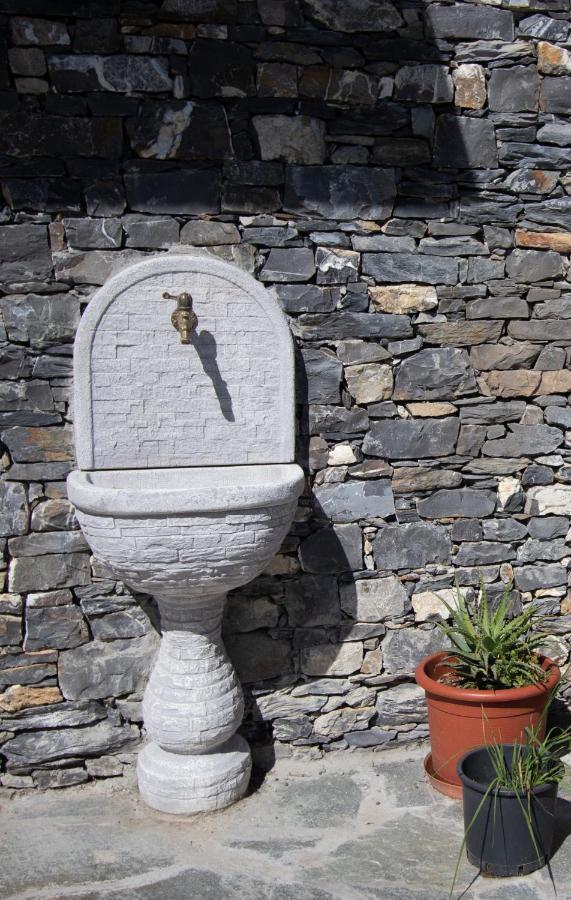 Un Posto Al Sole Bed & Breakfast Molino Nuovo  Luaran gambar