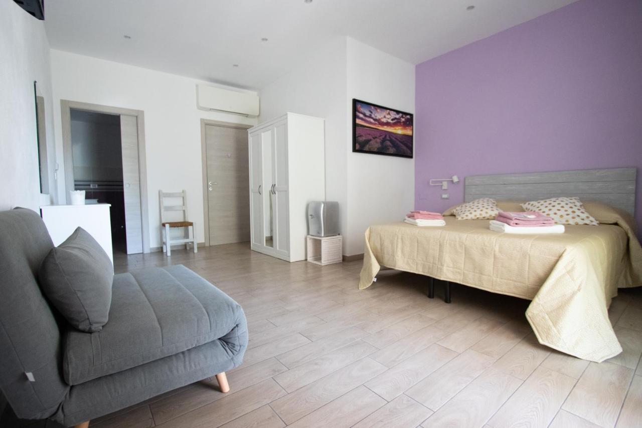 Un Posto Al Sole Bed & Breakfast Molino Nuovo  Luaran gambar